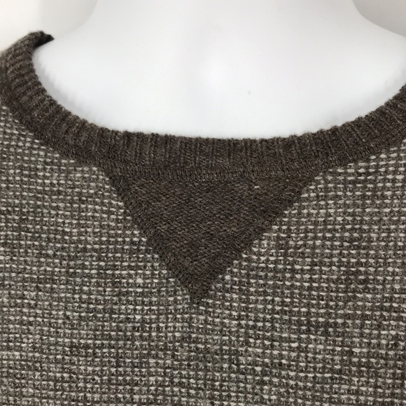 J. Crew Men's 100 % Lambs wool Brown and Tan Sweater Size L - Picture 4 of 11